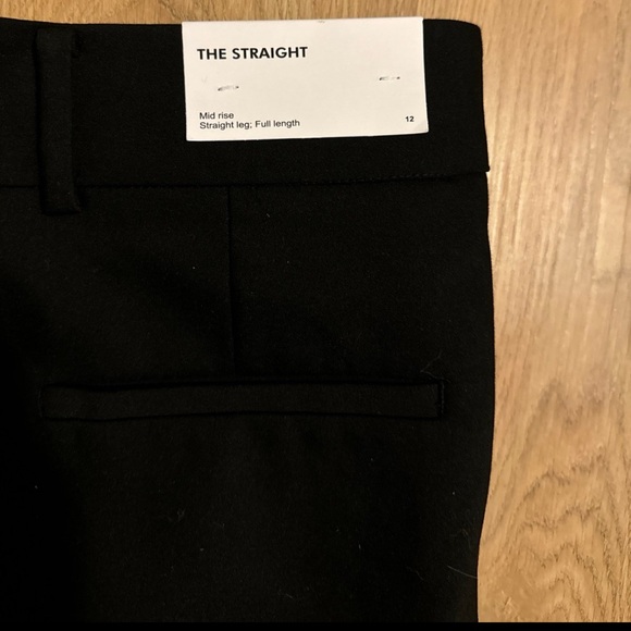 Women’s Pants - Picture 2 of 3